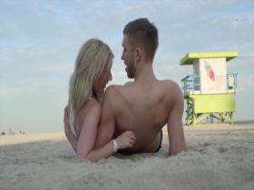 Calvin Harris I Need Your Love (feat. Ellie Goulding) (HD)